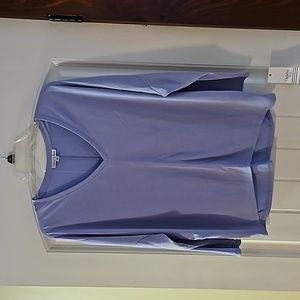 NWT WOMENS PULLOVER TOP